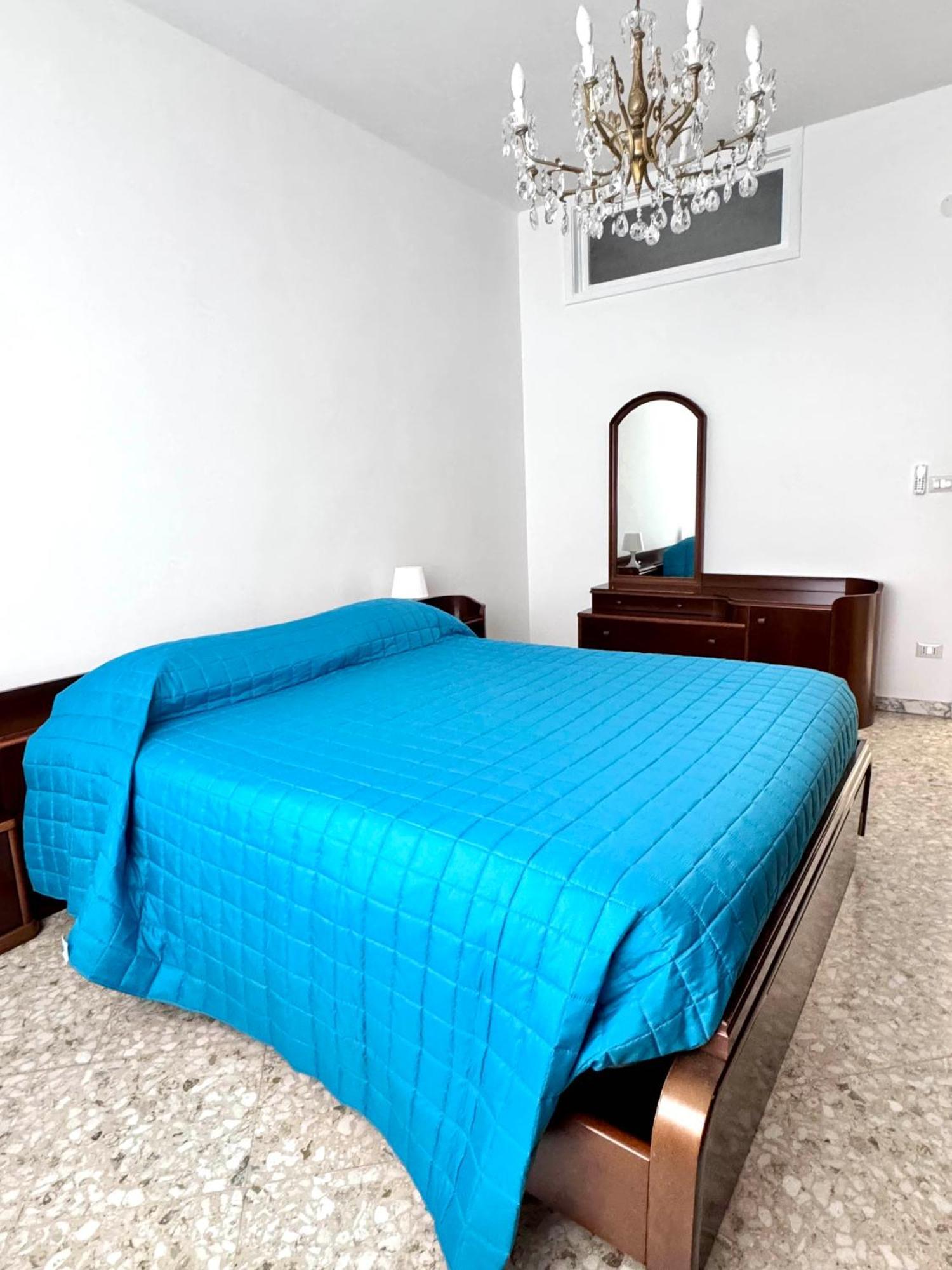 Aliste Apartment Brindisi Kültér fotó